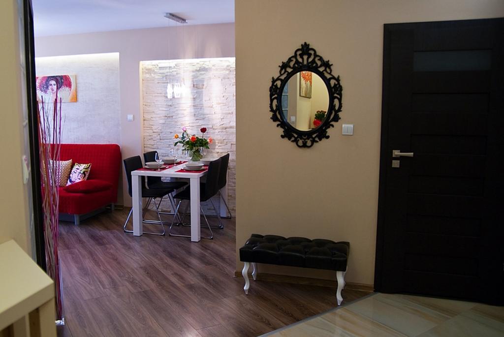 Appartement Apartament Szmaragdowy à Krynica-Zdrój Extérieur photo